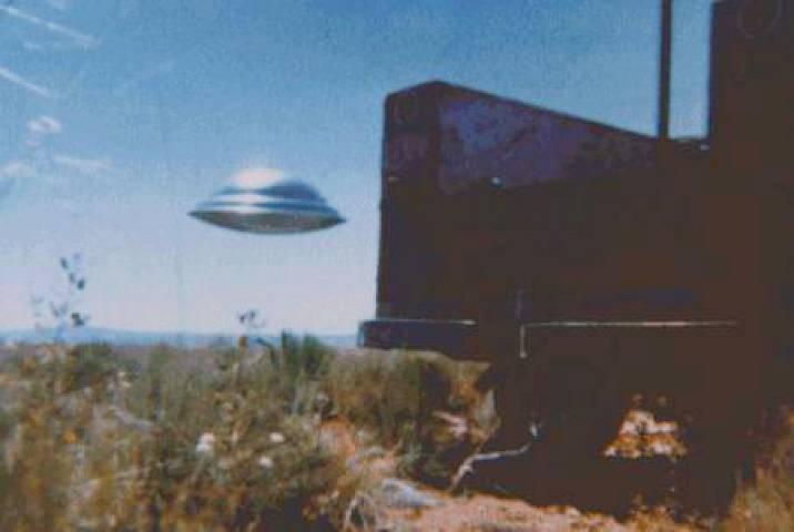 Datei:UFO.jpg